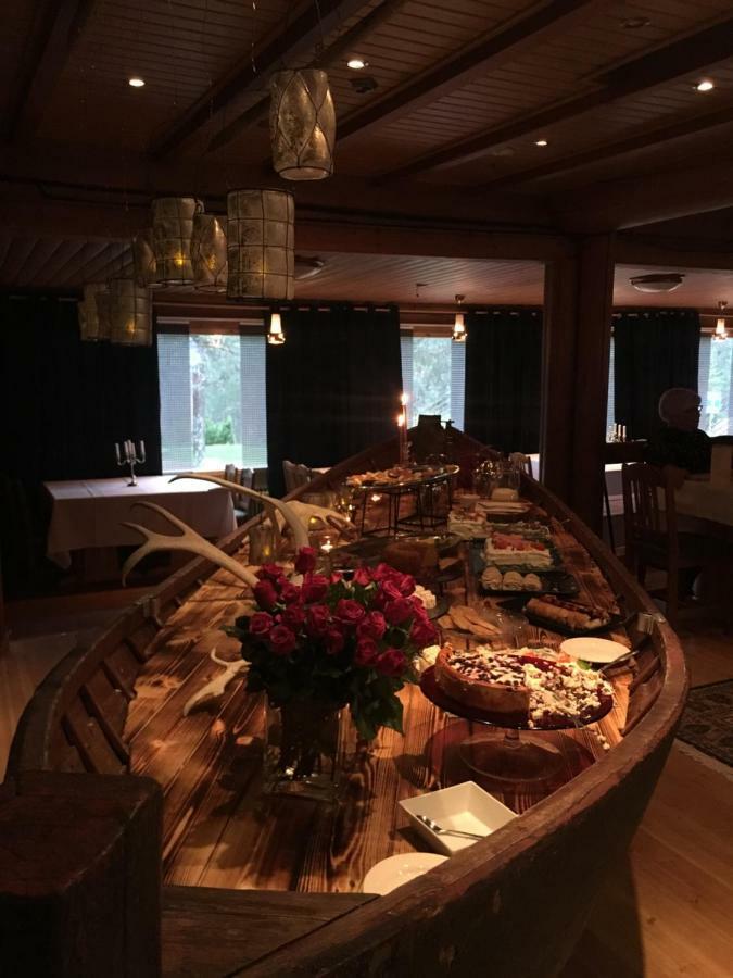 Ounasvaaran Lakituvat Chalets Рованіемі Екстер'єр фото
